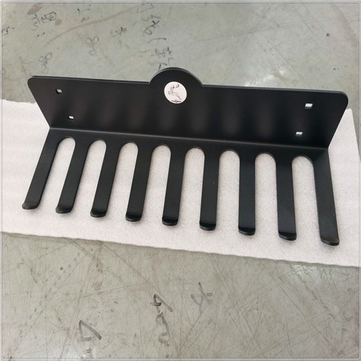 Bending Aluminum Sheet Metal